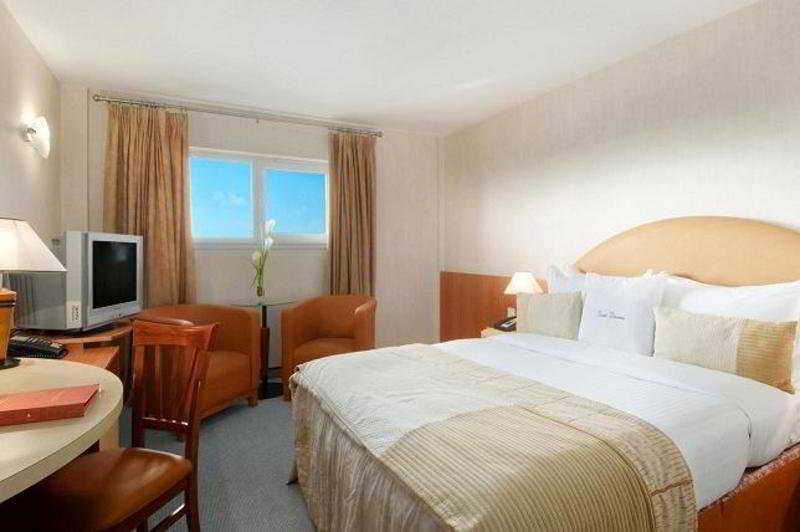 Doubletree By Hilton Aberdeen City Centre Pokoj fotografie